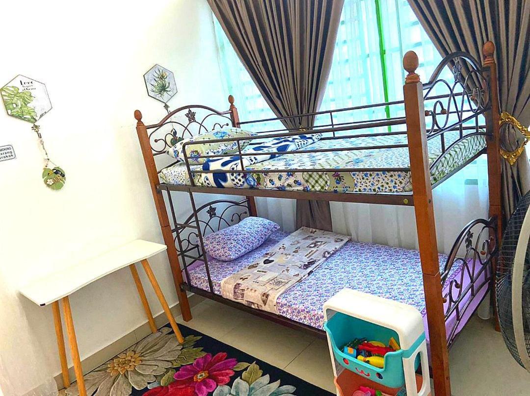 Desaru 16Pax Family With Private Mini Pool & Jacuzzi Kota Tinggi Exterior foto